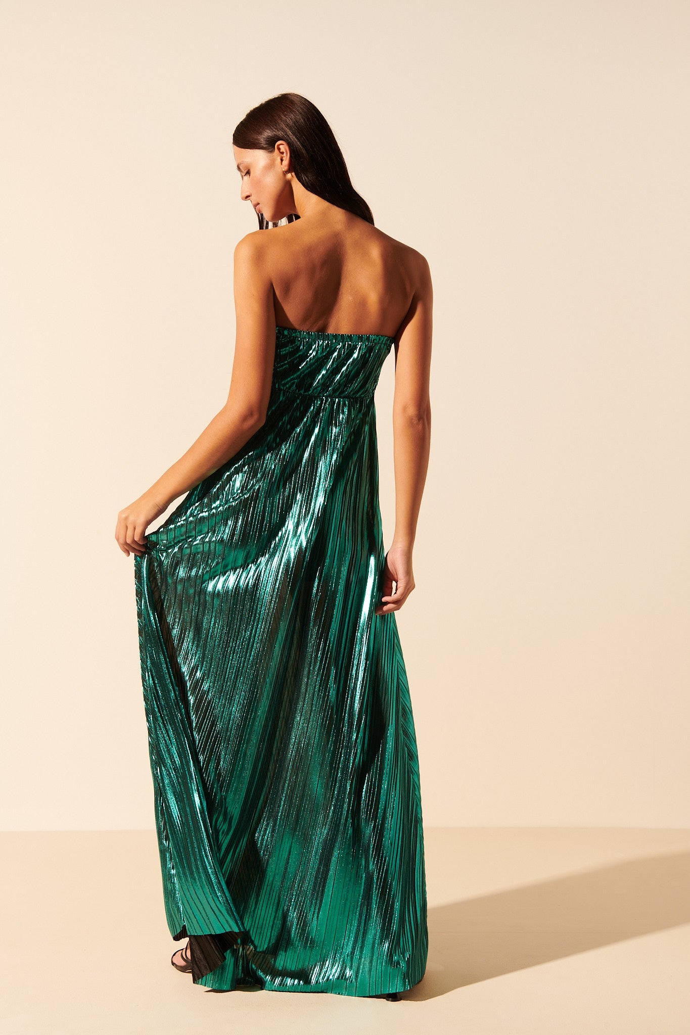 VESTIDO LARGO PALABRA DE HONOR — ELEGANCIA Y GLAMOUR