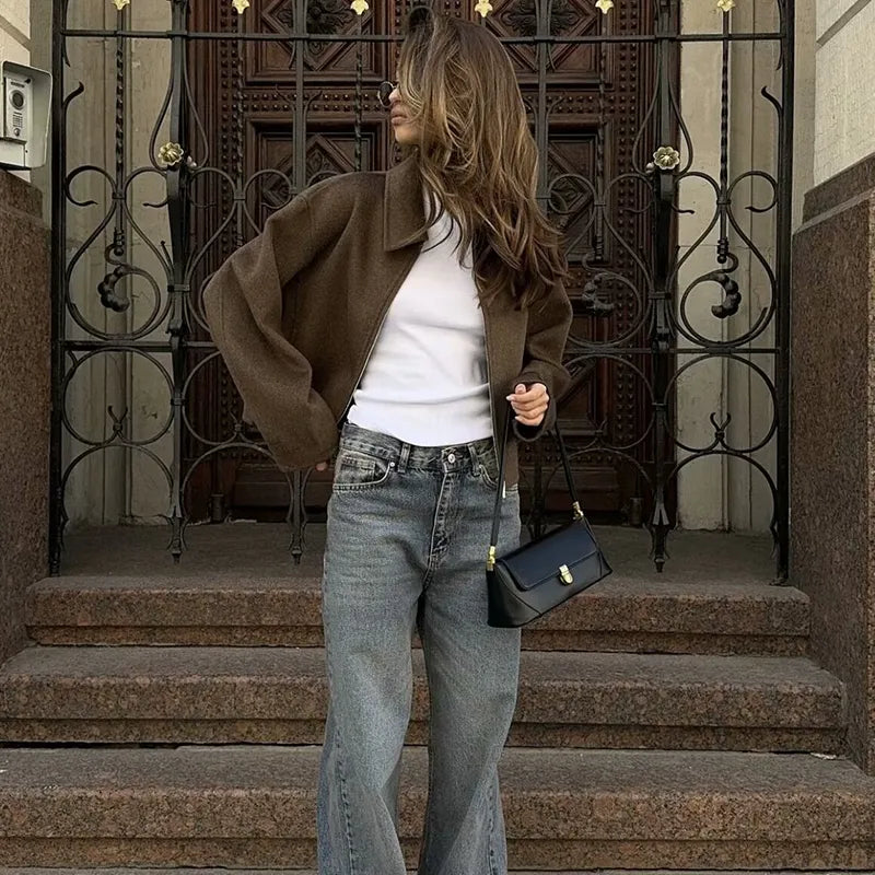 CHAQUETA DE INVIERNO — ENFRENTA EL INVIERNO CON ESTILO Y CONFIANZA