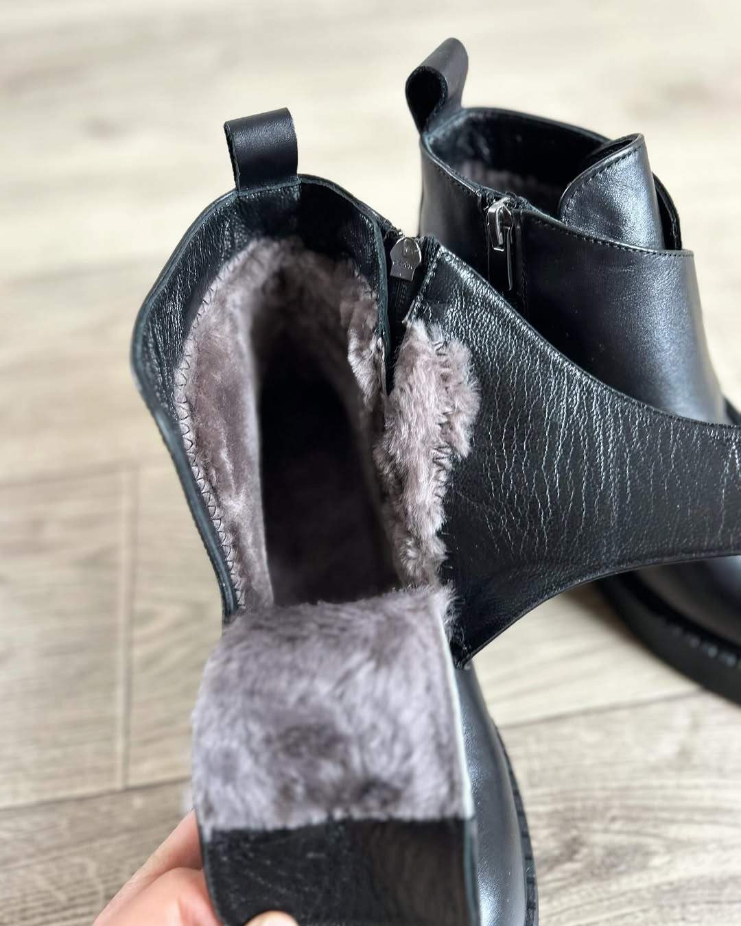 BOTAS — ELEGANCIA EN CADA PASO